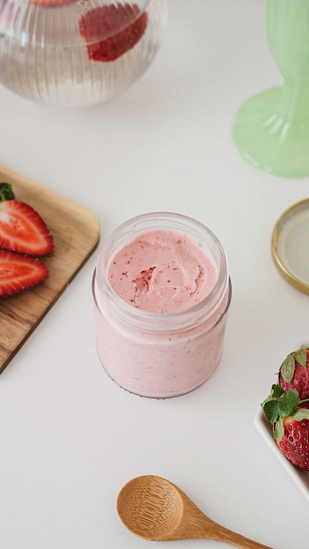 Strawberry Milk thumbnail 2