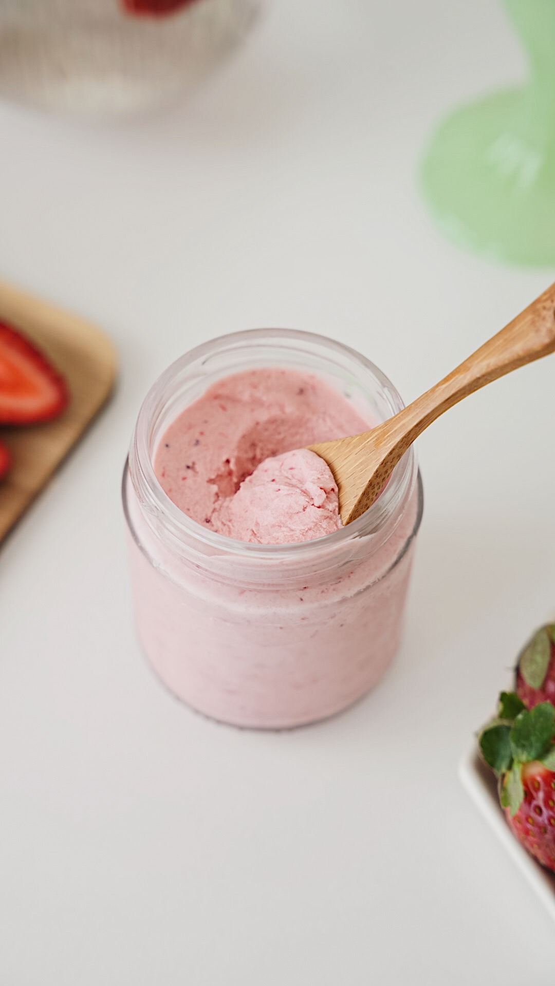 Strawberry Milk thumbnail 4